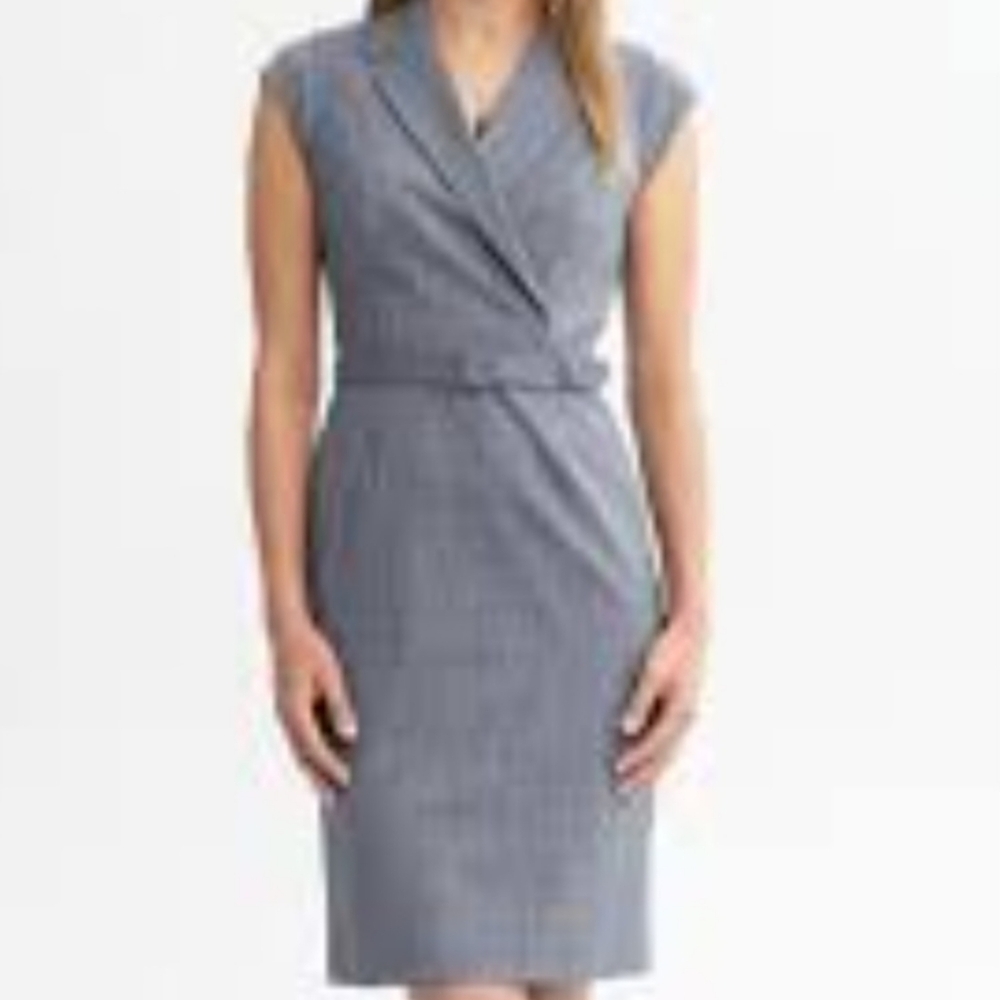 Banana Republic Blue White Dress with Notched Collar Size 6